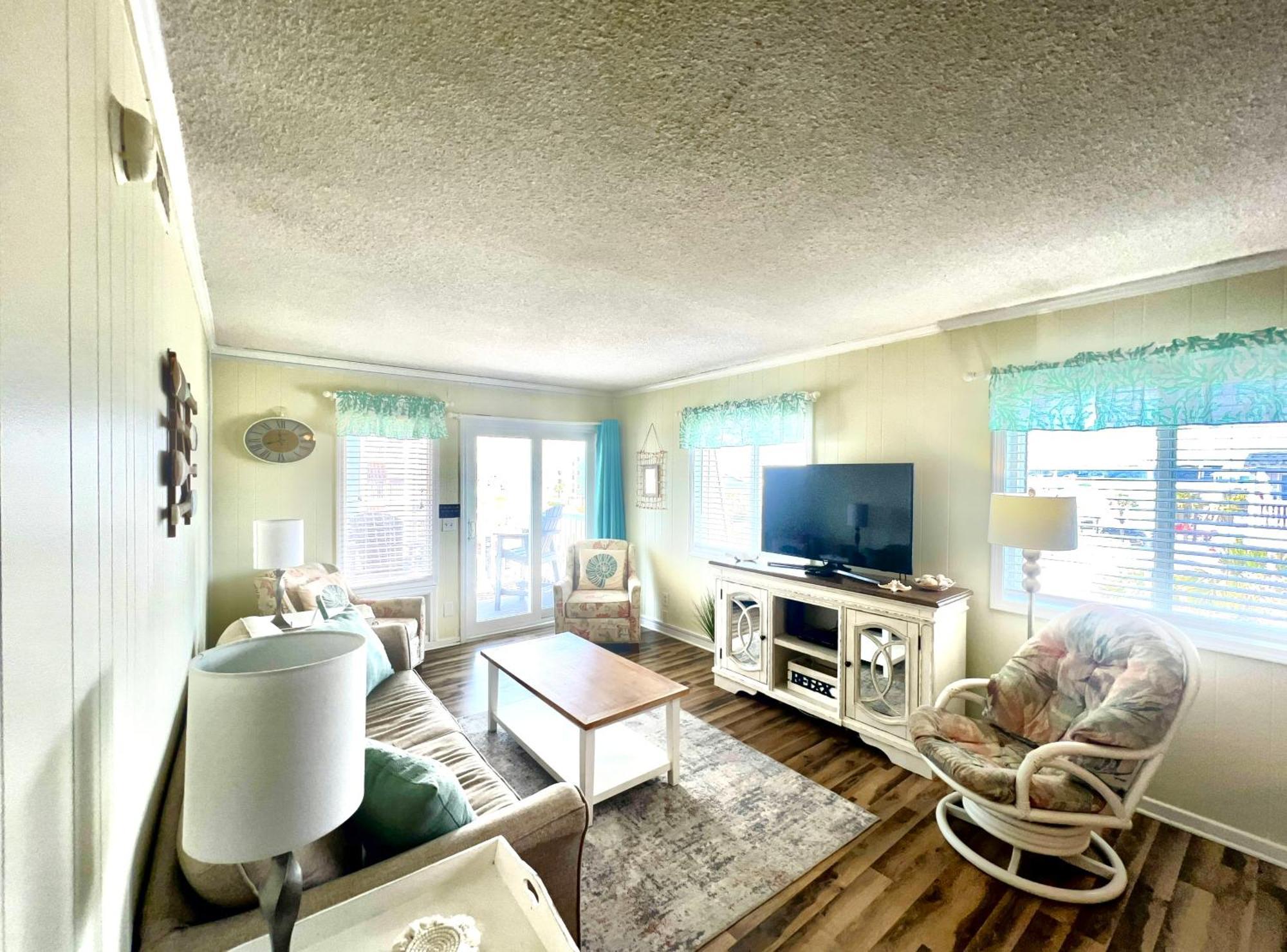 Happy Apartment
